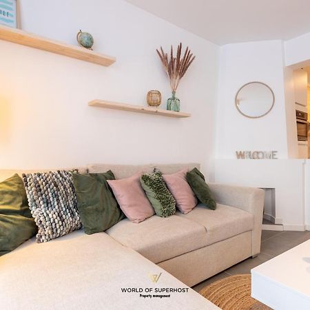 Spacious Apartment Closeby The Sea Up To 6 People! Oostende Eksteriør bilde